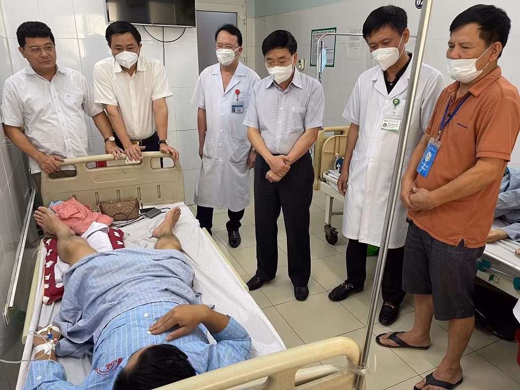 _o_n c_ng t_c c_a t_nh _y ngh_ an do d_ng ch_ nguy_n van th_ng, ph_ b_ thu thu_ng tr_c t_nh _y l_m tru_ng do_n tham h_i c_n b_ b_ thuong.jpg -0