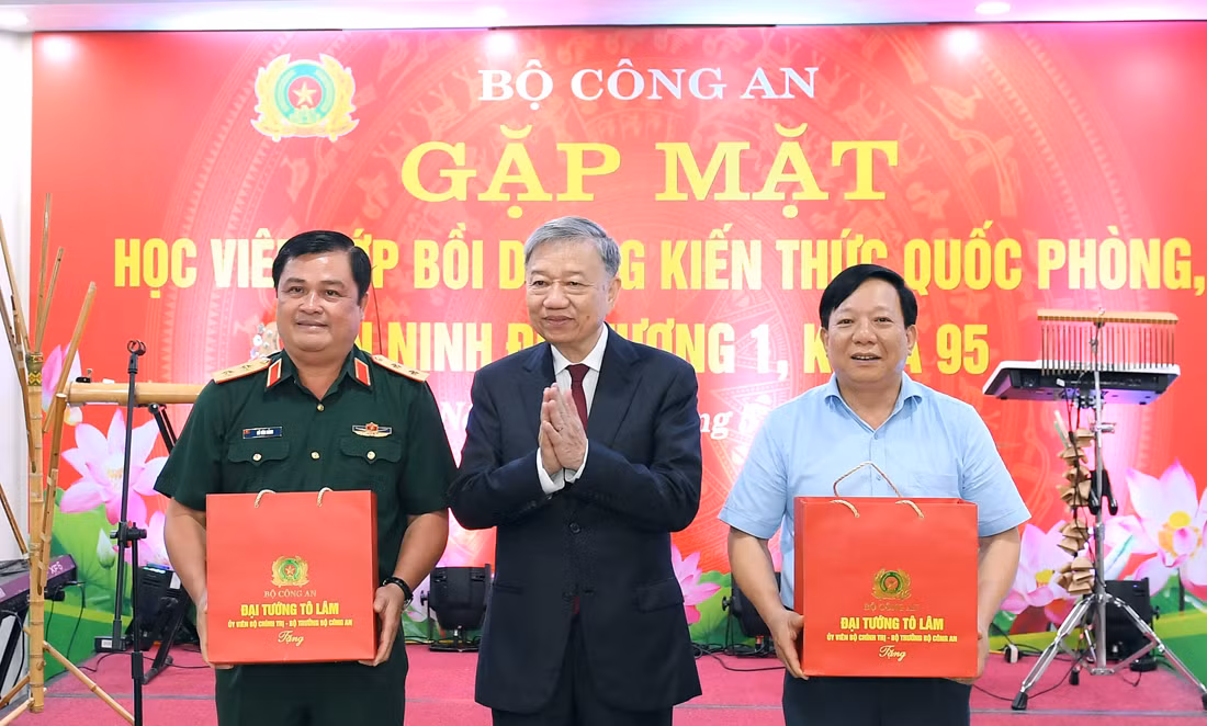Bộ Công an gặp mặt học viên Lớp bồi dưỡng kiến thức Quốc phòng, An ninh đối tượng 1, Khóa 95 -0