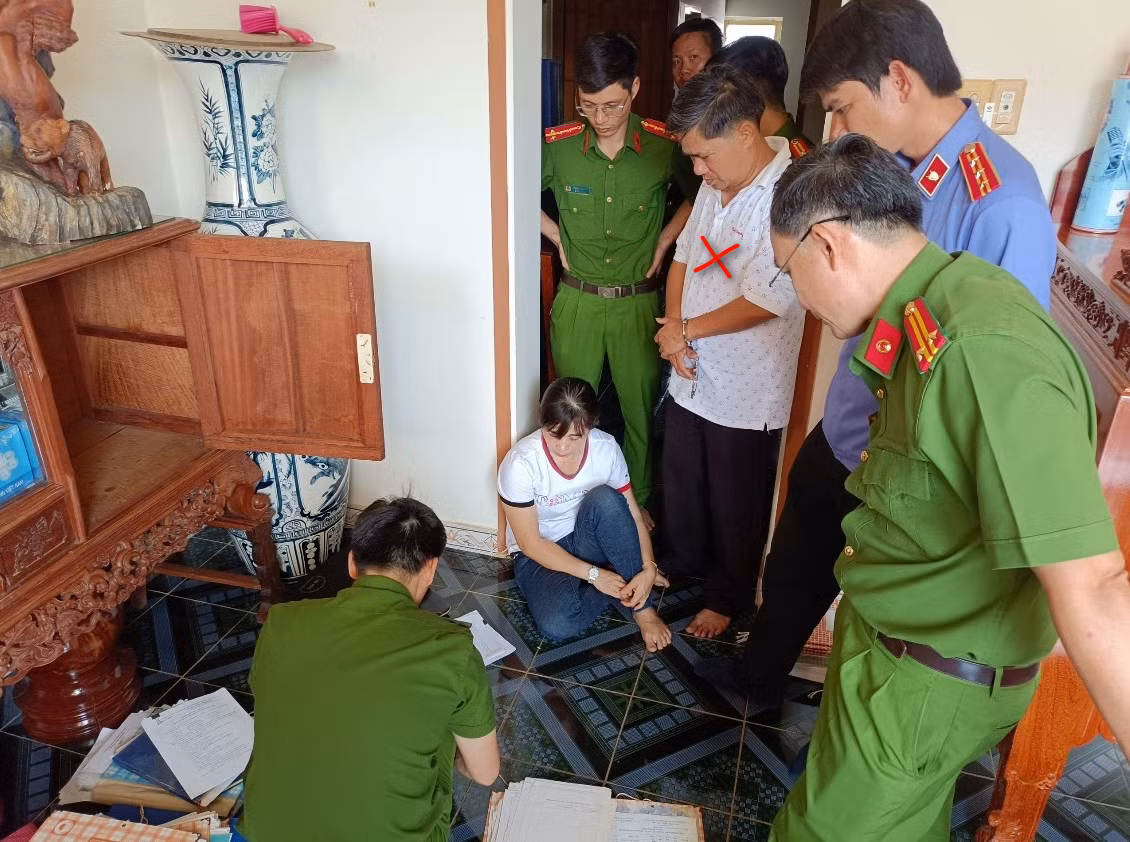 Bắt nguyên Phó Trưởng phòng Tài nguyên và môi trường ở Bình Phước -0