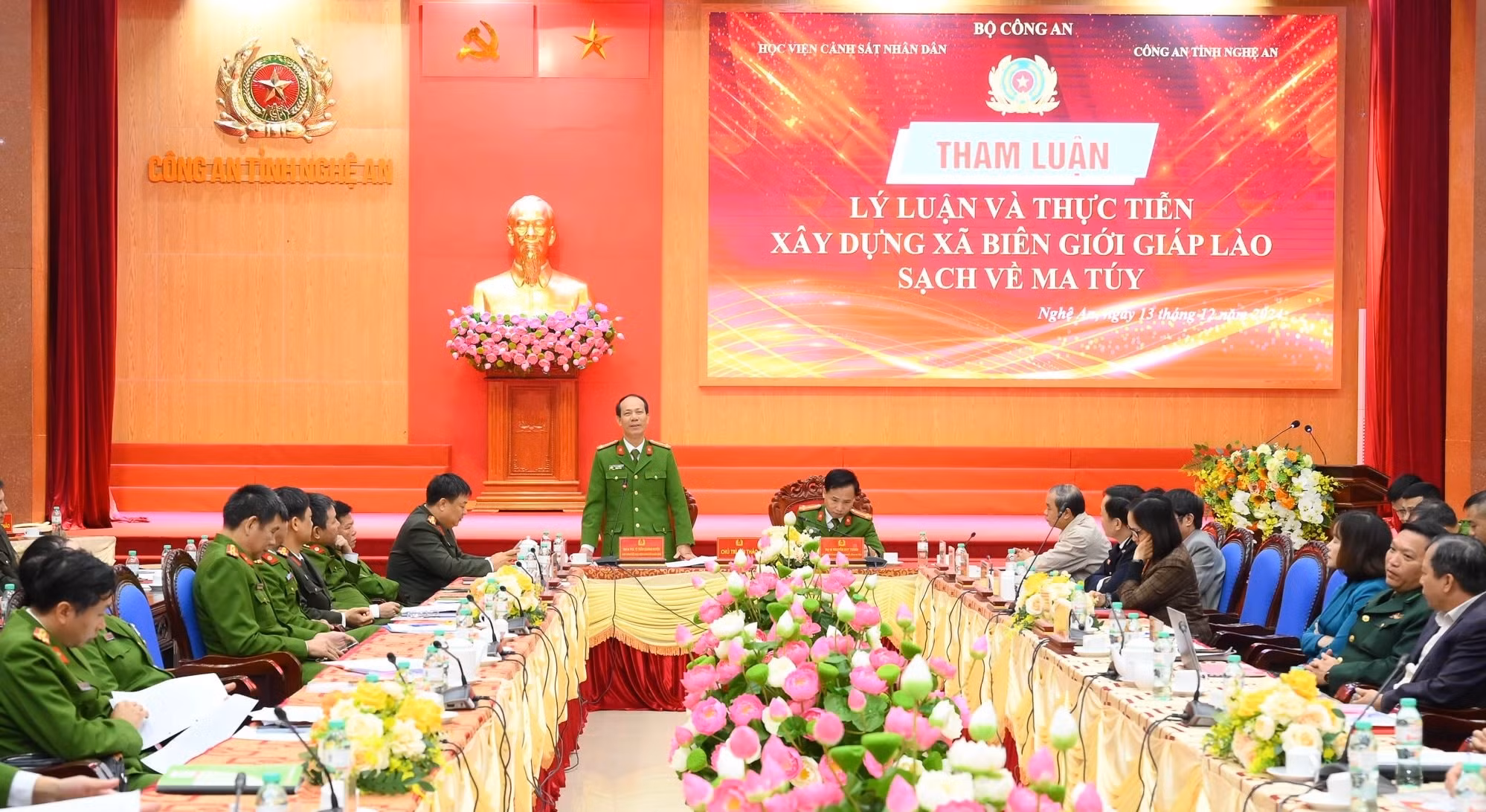 Hội thảo khoa học cấp Bộ: “Lý luận và thực tiễn xây dựng xã biên giới giáp Lào sạch về ma túy