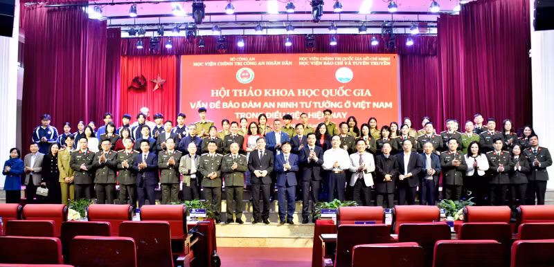 Phát huy vai trò nòng cốt của lực lượng CAND trong bảo vệ an ninh tư tưởng -0