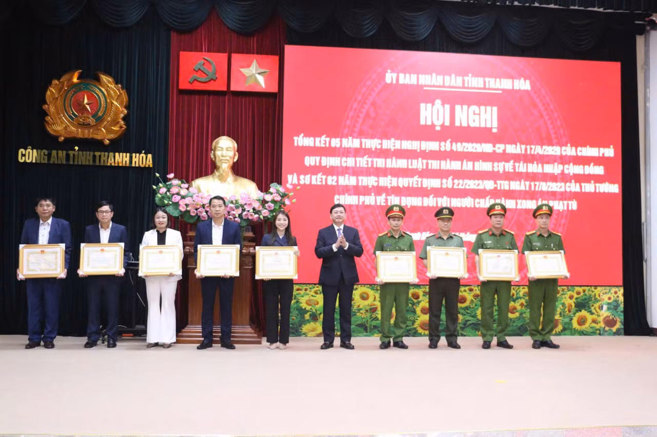 Gần 800 người chấp hành xong án phạt tù được vay vốn làm ăn -0