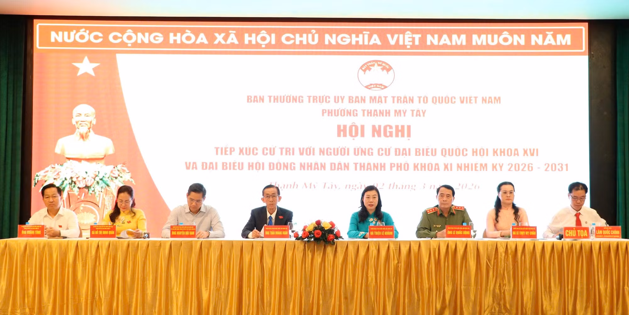 Thứ trưởng Lê Quốc Hùng và các ứng cử viên đại biểu Quốc hội tiếp xúc cử tri tại TP Hồ Chí Minh -0