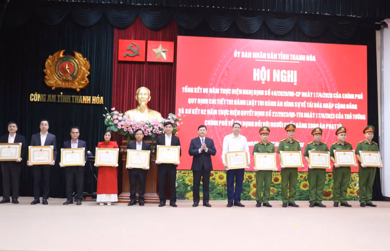 Gần 800 người chấp hành xong án phạt tù được vay vốn làm ăn -0