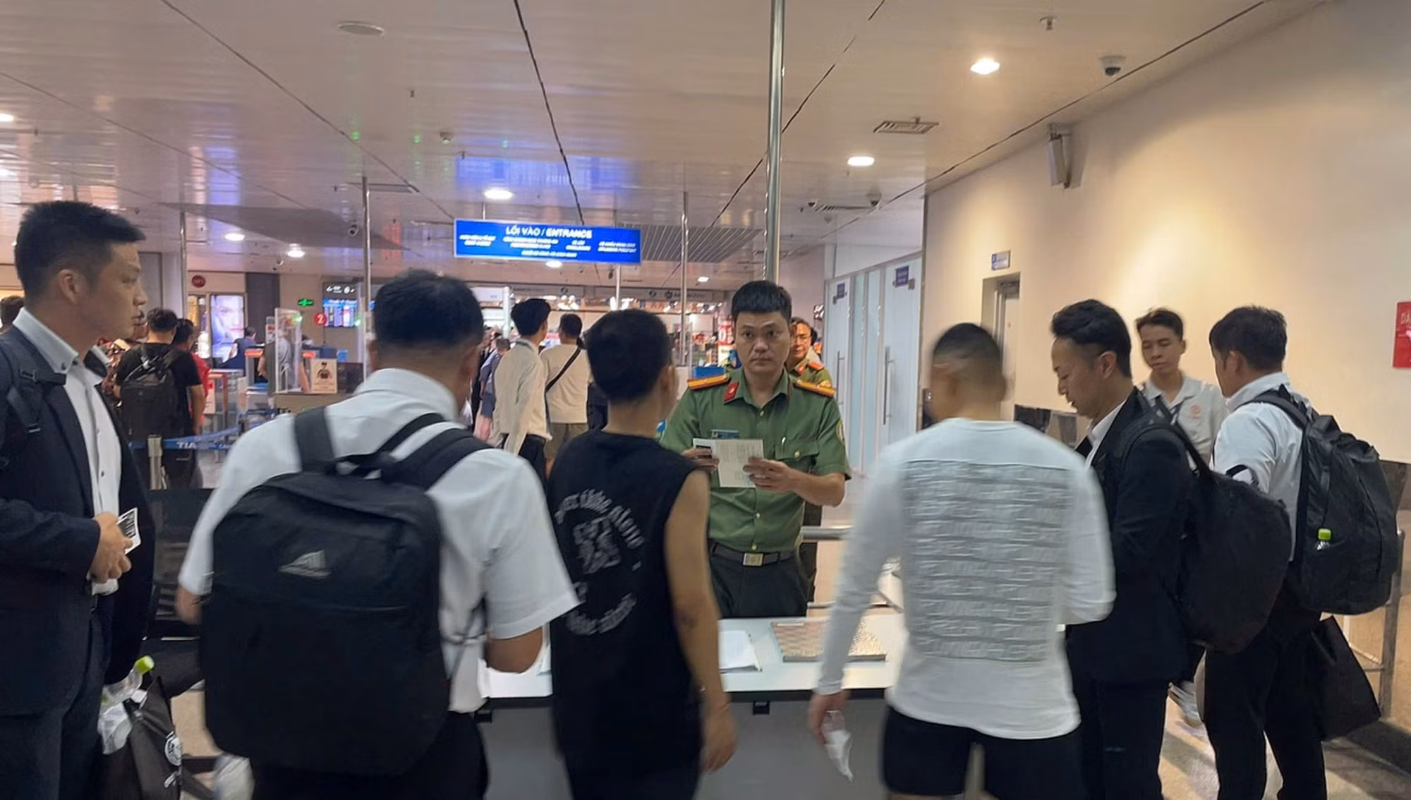 Công an TP Hồ Chí Minh xác minh, bắt giữ nhiều đối tượng truy nã quốc tế -0