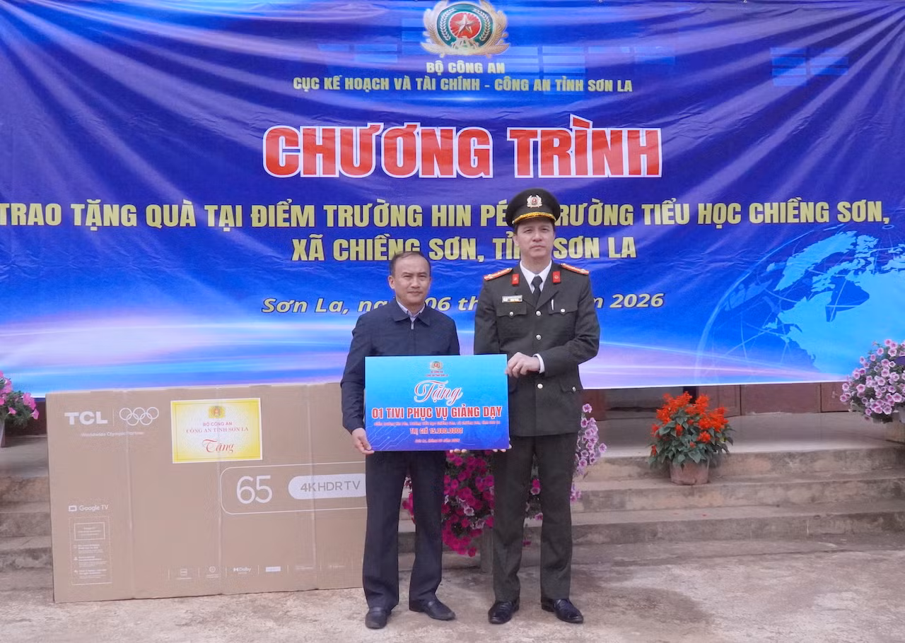 Cục Kế hoạch và Tài chính chung tay hướng về cộng đồng -0