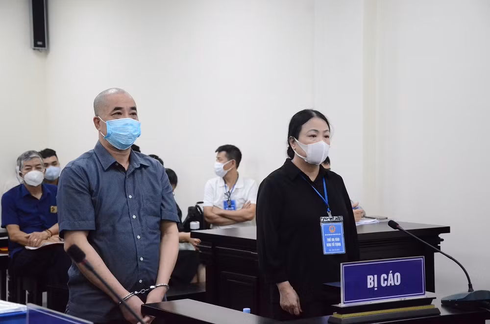 Cựu Phó Chánh Văn phòng Sở TN&MT Hà Nội chiếm đoạt đất “vàng” lại hầu tòa -0