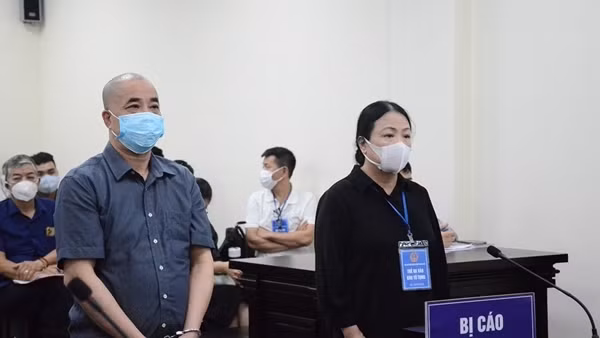 Cựu Phó Chánh Văn phòng Sở TN&MT Hà Nội chiếm đoạt đất “vàng” lại hầu tòa