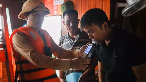 Chính phủ biểu dương công tác bảo đảm trật tự an toàn giao thông