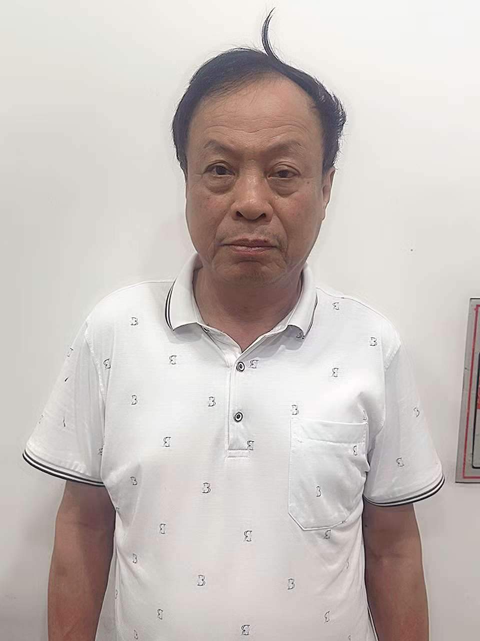 Tạm giam đối tượng gây tai nạn liên hoàn đâm vào 17 xe máy -0