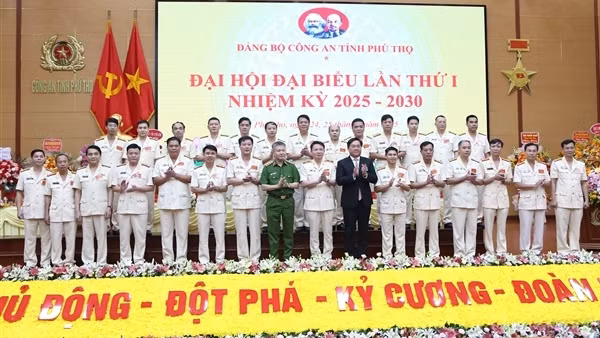 Xây dựng Đảng bộ Công an tỉnh Phú Thọ trong sạch, vững mạnh, đáp ứng yêu cầu công tác