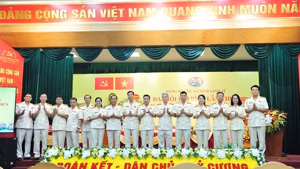Bảo đảm an ninh kinh tế, tạo môi trường thuận lợi phát triển kinh tế - xã hội