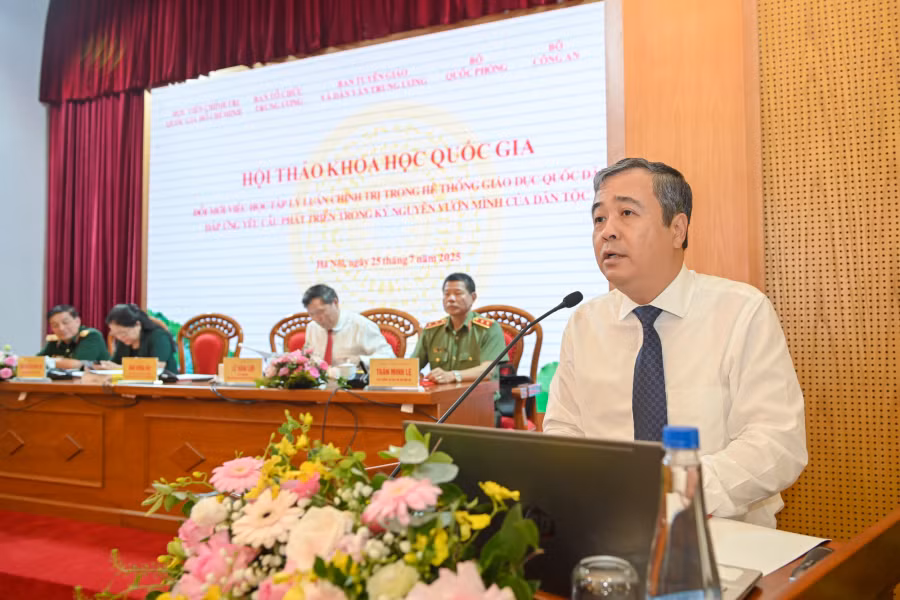 Đổi mới công tác giáo dục lý luận chính trị đáp ứng yêu cầu phát triển trong kỷ nguyên vươn mình -0