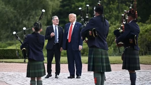 Tổng thống Trump rút ngắn "hạn chót" để Nga ngừng bắn ở Ukraine