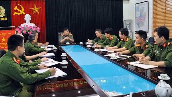 Lính hình sự thành Đông