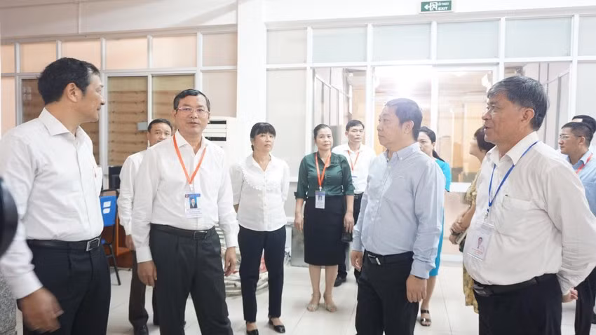 Công tác chấm thi tốt nghiệp tại TP Hồ Chí Minh được giám sát ra sao? -0