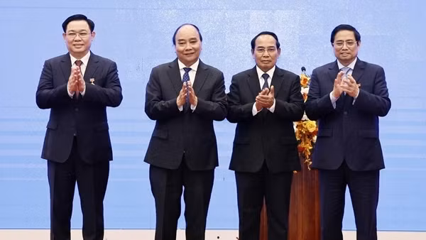 Chủ tịch Quốc hội tiếp Phó Chủ tịch nước Lào Bounthong Chitmany ảnh 4