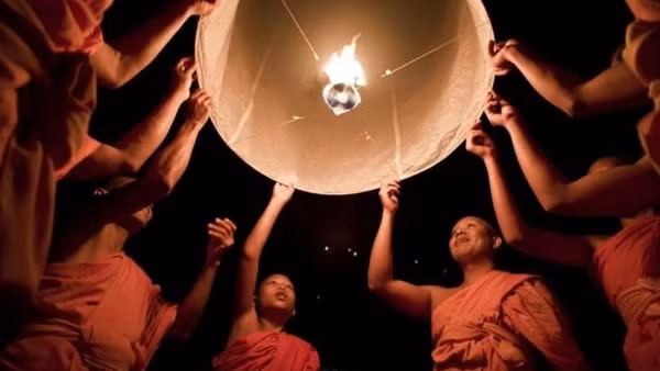 Đời là bể khổ - Có thật không?