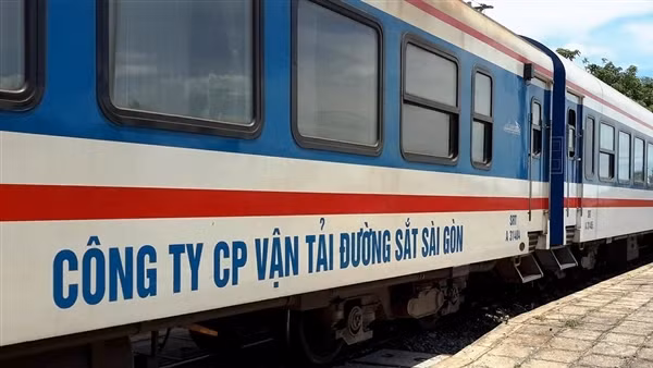 Giảm giá vé tàu trong dịp hè