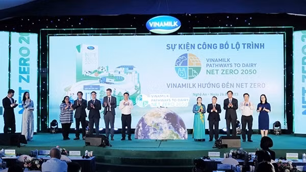 Giảm thiểu dấu chân carbon trong sản xuất tại Vinamilk