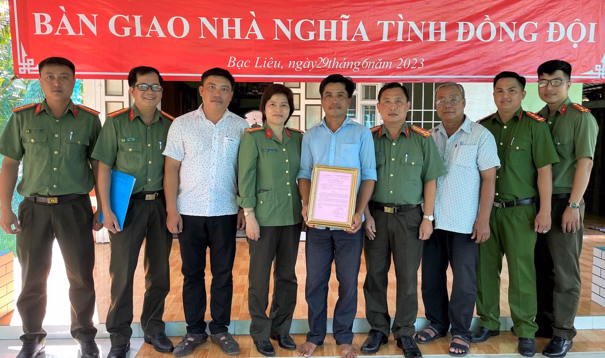 Công an Bạc Liêu làm tốt công tác đền ơn đáp nghĩa -0