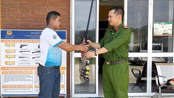 Công an TP Huế nỗ lực kìm giảm tội phạm liên quan đến vũ khí, vật liệu nổ, công cụ hỗ trợ