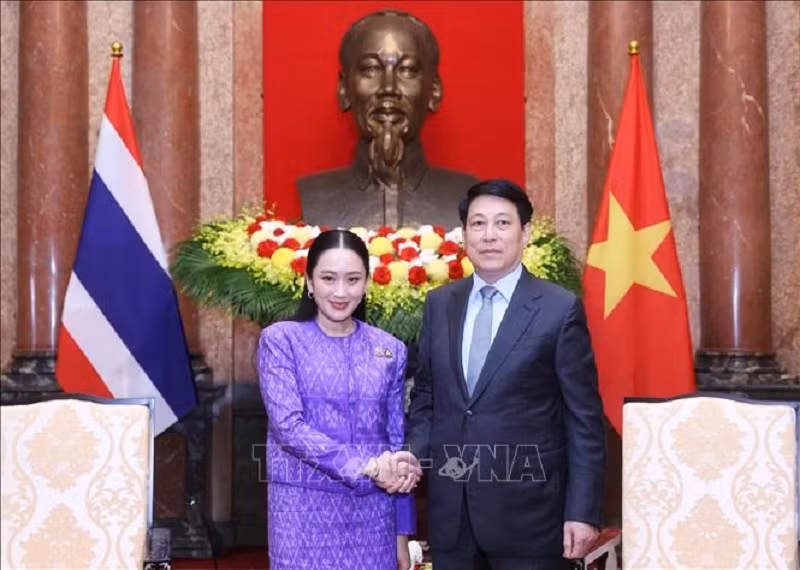 Chủ tịch nước Lương Cường tiếp Thủ tướng Thái Lan -0