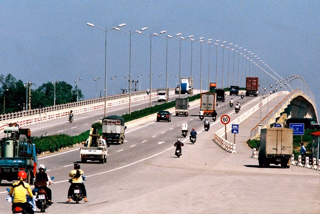  Sở Xây dựng vào cuộc xử lý nhiều điểm nguy cơ mất an toàn giao thông -0