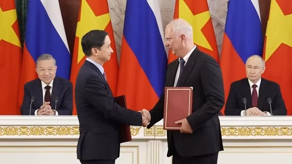 Tổng Bí thư Tô Lâm và Tổng thống Nga Putin chứng kiến hợp tác của VNVC về sản xuất vắc xin công nghệ mới