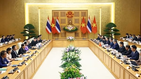 Hai Thủ tướng Việt Nam-Thái Lan đồng chủ trì Họp Nội các chung lần thứ 4