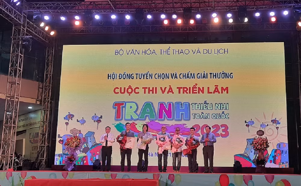 Trao giải thưởng và triển lãm tranh thiếu nhi toàn quốc năm 2023 -0