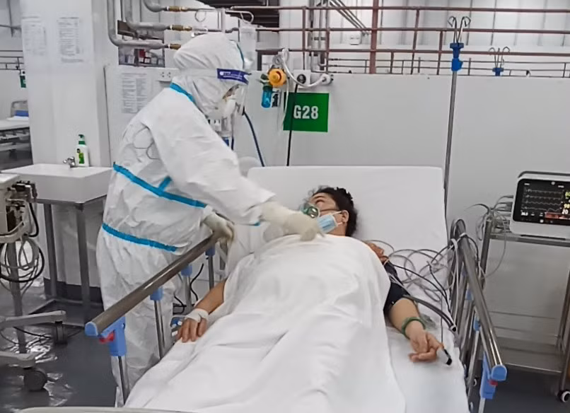 Cận cảnh Trung tâm Hồi sức tích cực người bệnh COVID-19 của Bệnh viện Trung ương Huế -1