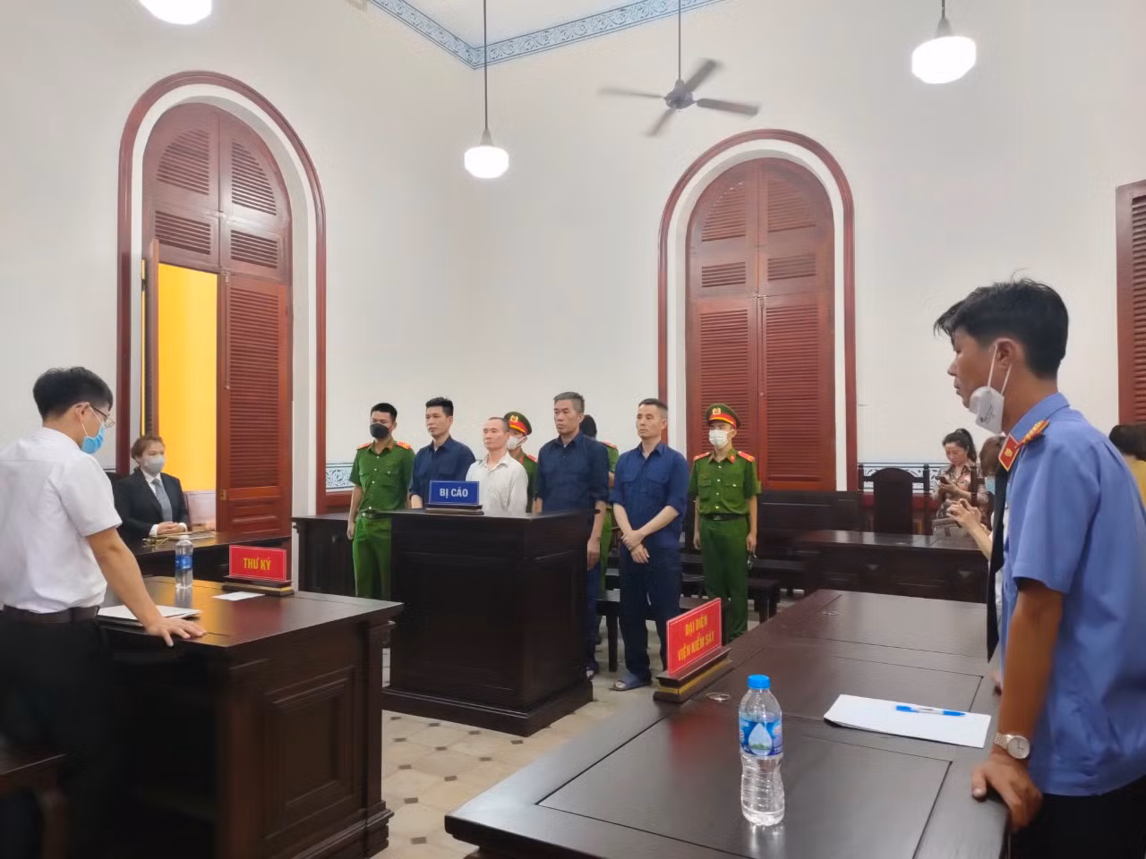 Hai án tử hình, hai án chung thân cho đường dây ma túy của ba anh ruột -0