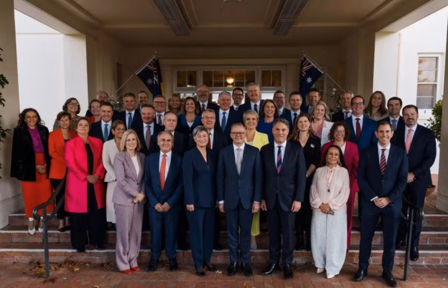 Nội các mới của Australia lập 