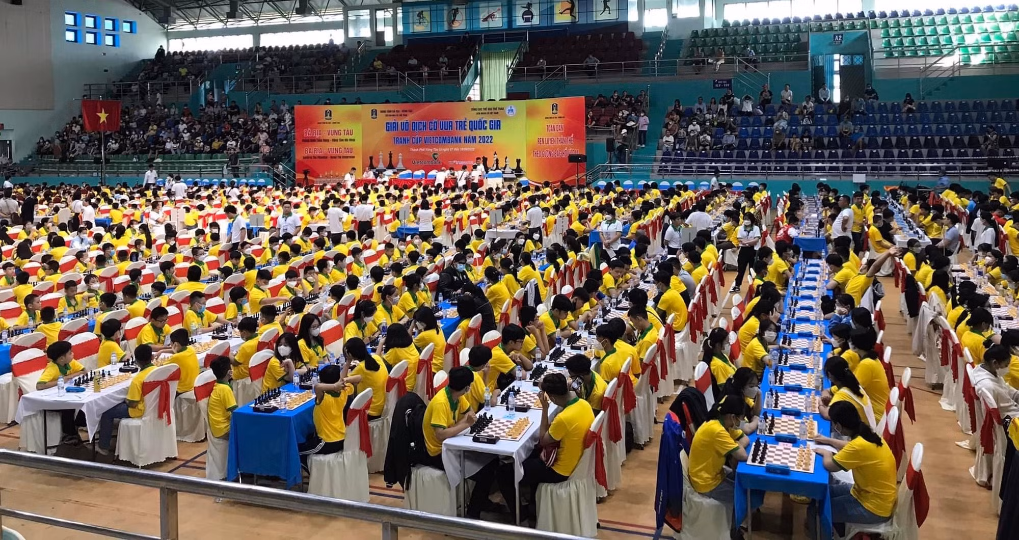 Giải vô địch Cờ vua trẻ quốc gia 2022 quy tụ hơn 1.000 kỳ thủ trẻ -0