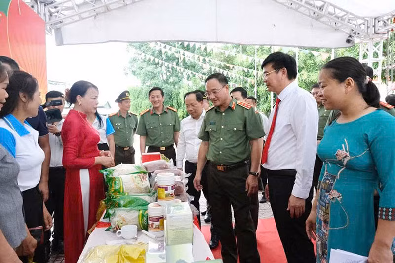 Nhiều cách làm hay, mô hình mới trong Phong trào Toàn dân bảo vệ ANTQ -0