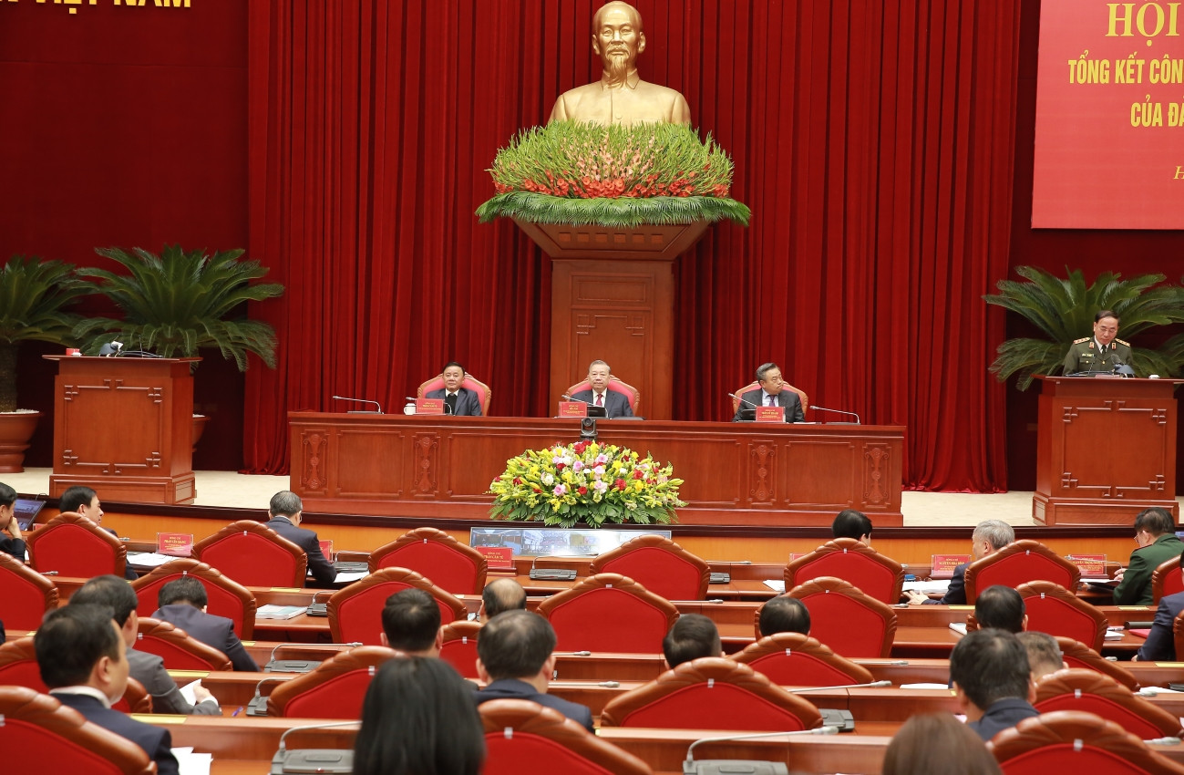 Kiểm tra chủ động, giám sát kịp thời, kỷ luật Đảng nghiêm minh, nhất quán -0