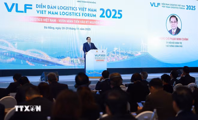 Thủ tướng: Đưa Việt Nam trở thành trung tâm logistics hàng đầu khu vực, châu lục và thế giới -0