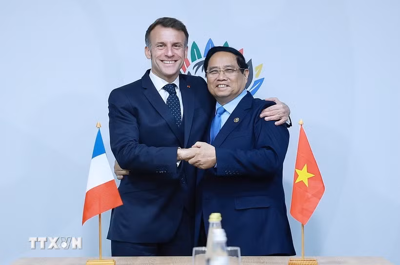 Thủ tướng Phạm Minh Chính gặp Tổng thống Pháp và Tổng Thư ký OECD -0