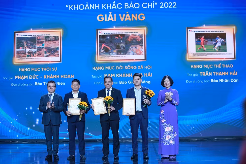 Tôn vinh tác phẩm ảnh dấn thân của các nhà báo -0