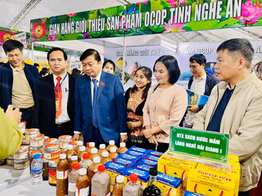 Đảm bảo ANTT tại chương trình cấp quốc gia về xúc tiến thương mại Nghệ An 2023 -0