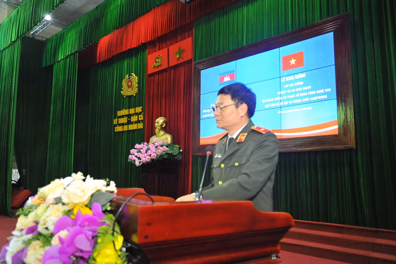 20 cán bộ Bộ Nội vụ Vương quốc Campuchia tham dự khoá học bồi dưỡng nghiệp vụ an ninh mạng -0