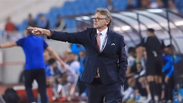 Huấn luyện viên Troussier và những bí mật chưa kể tại đội tuyển Việt Nam
