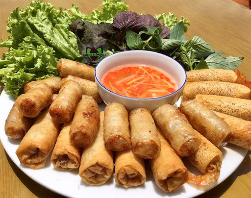 Chuyện chả chuyện nem -0