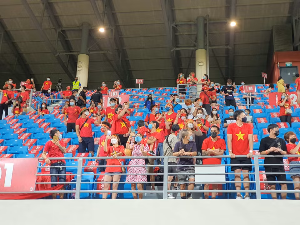 Trực tiếp Việt Nam - Lào: Chờ đợi chiến thắng -1