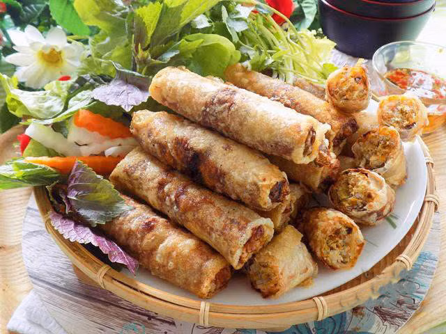 Chuyện chả chuyện nem -0