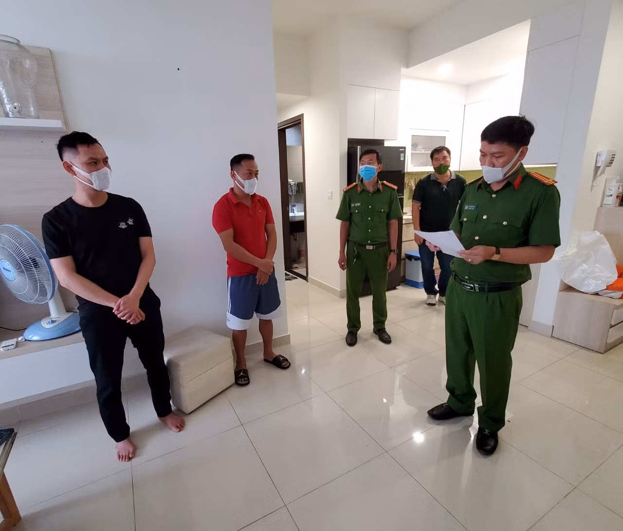 Cục Cảnh sát hình sự bắt 7 đối tượng hoạt động “tín dụng đen” với lãi suất “cắt cổ” ở TP Hồ Chí Minh -0