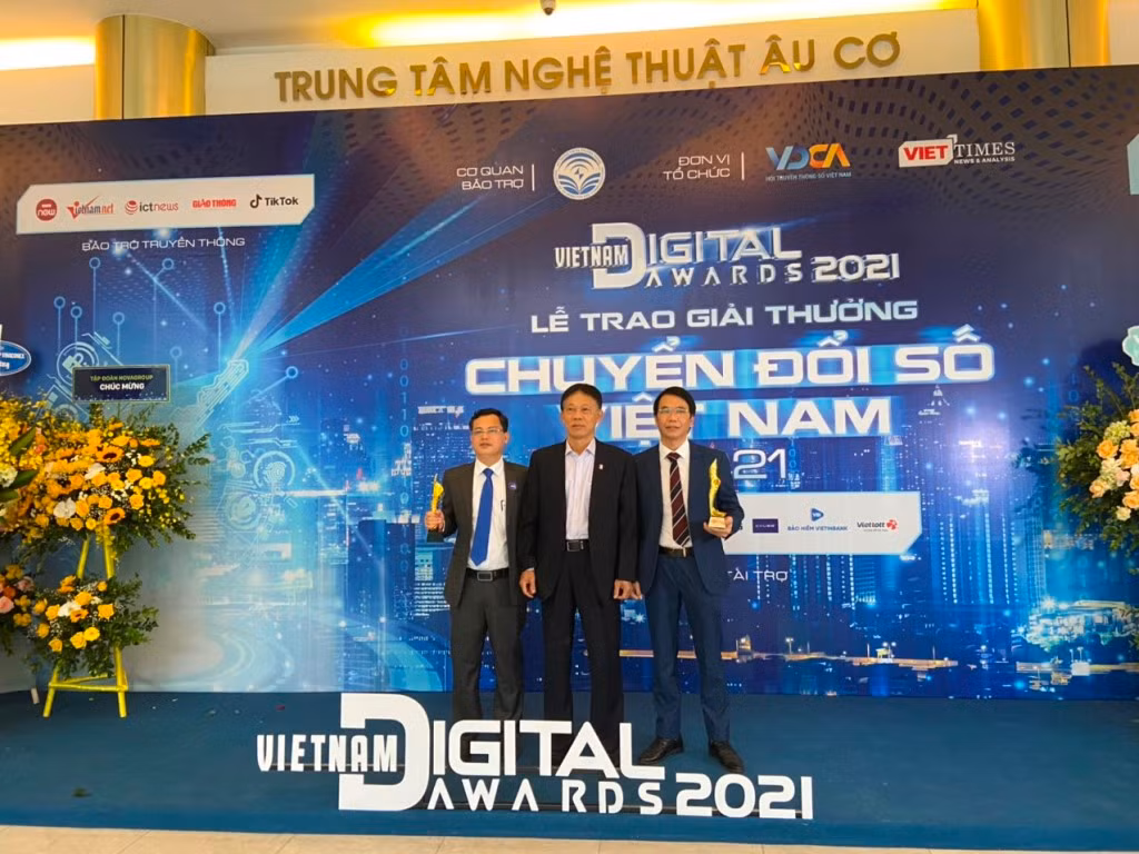 Đà Nẵng đạt giải cơ quan nhà nước chuyển đổi số xuất sắc năm 2021 -1