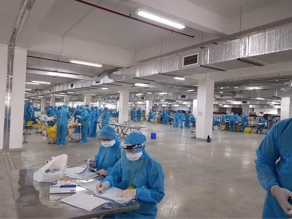 Hôm nay, cả nước ghi nhận 13.698 ca nhiễm COVID-19, giảm hơn 820 F0 -0