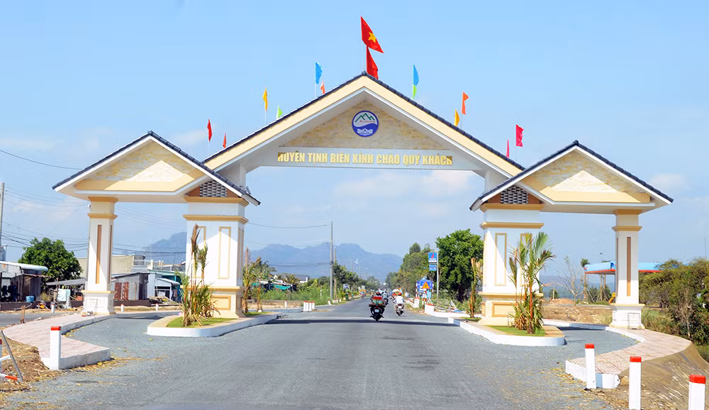 Một Phó Chủ tịch UBND huyện tại An Giang bị kỷ luật vì lơ là trong phòng, chống dịch -0